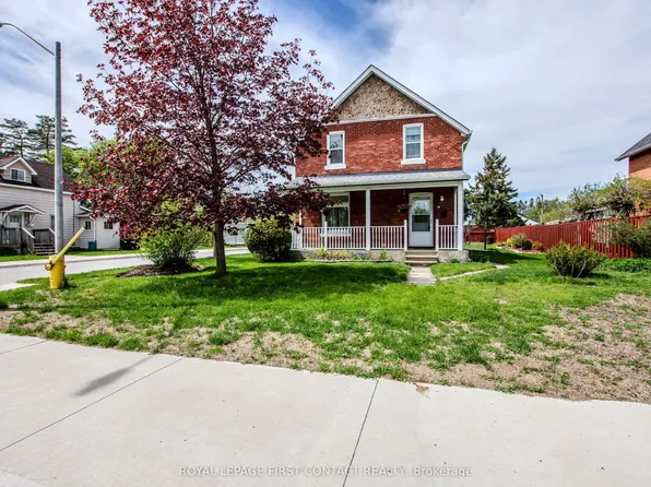 14 Frederick St, Barrie, ON L4N 2L5