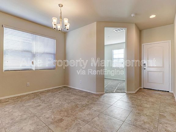 3rd image of 1246 E Paul Dr