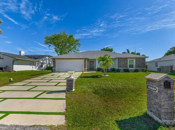 2372 SE Maslan Avenue, Port St Lucie, FL 34952