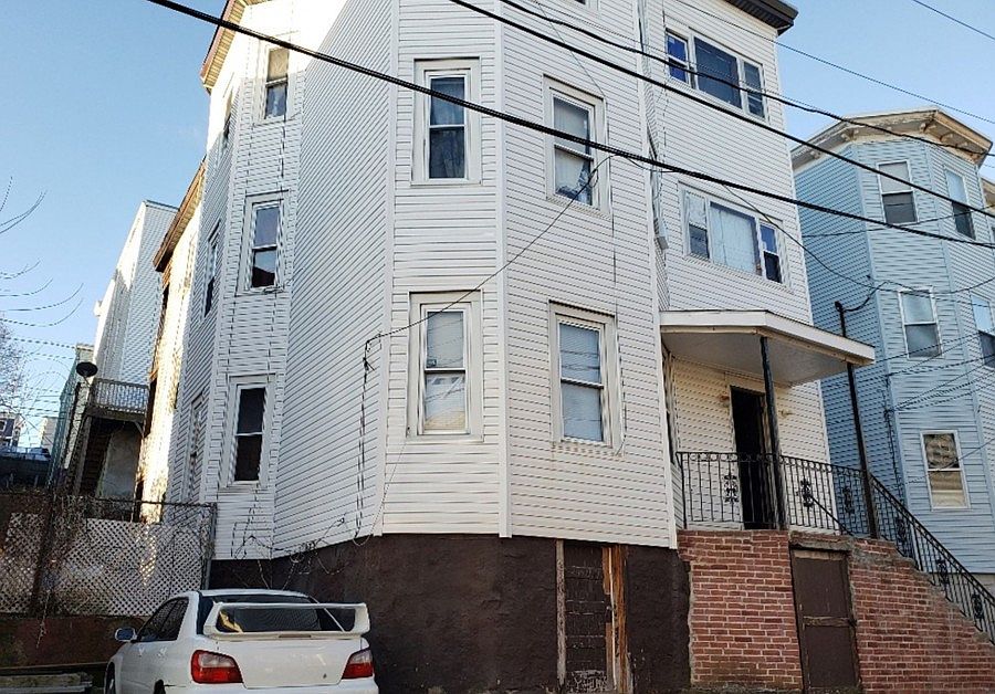 2nd image of 109 Library St