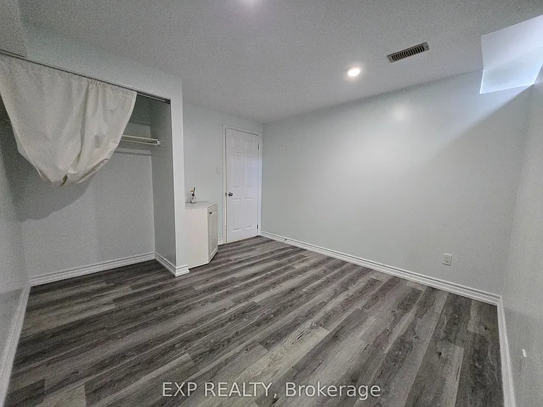 253 Hollymount Dr — Photo 7