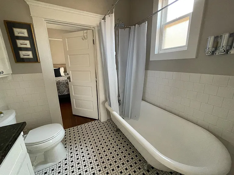 811 W Missouri Ave — Photo 13