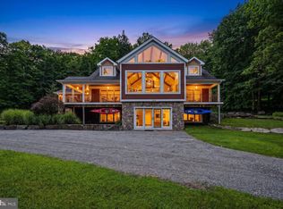 614 Masthope Plank Rd, Lackawaxen, PA 18435