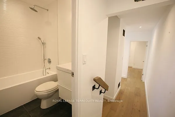 48 McGill St — Photo 16