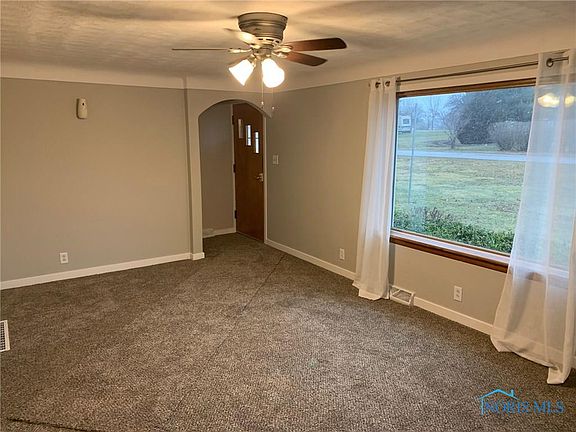 2nd image of 27684 Orchard Dr