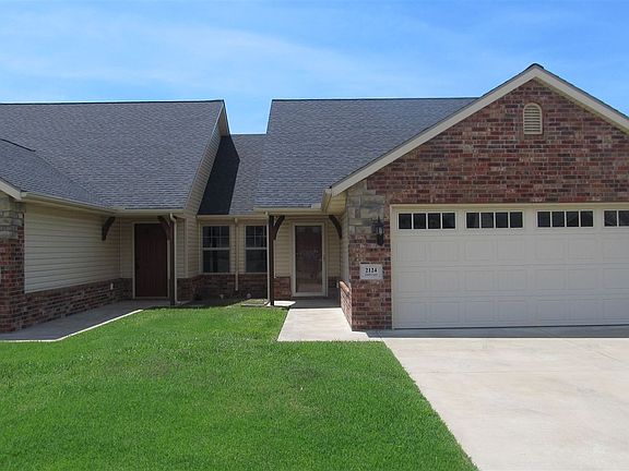 2122 E. 32nd Court
