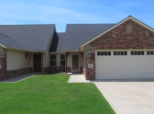 2124 E 32nd Ct, Joplin, MO 64804
