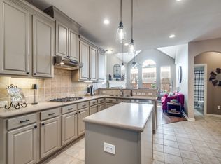1301 Glen Hollow Ln, Flower Mound, TX 75028