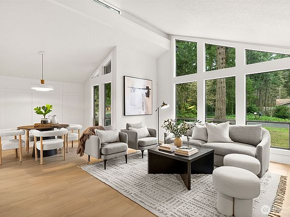 4th image of 11316 41st Avenue Ct NW