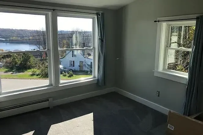 1 bed, 200 sqft, $1,100 — Photo 2