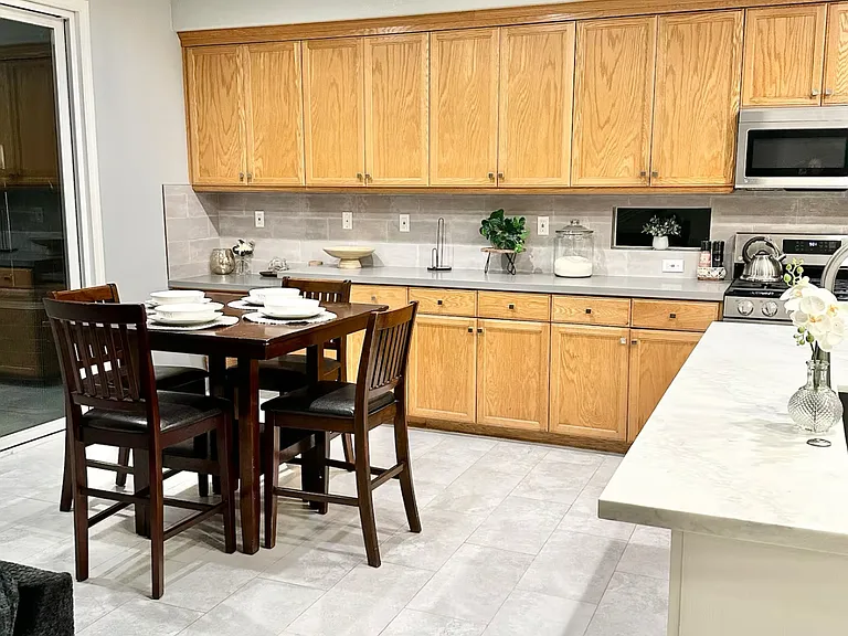 1226 Laurel Park Cir — Photo 23