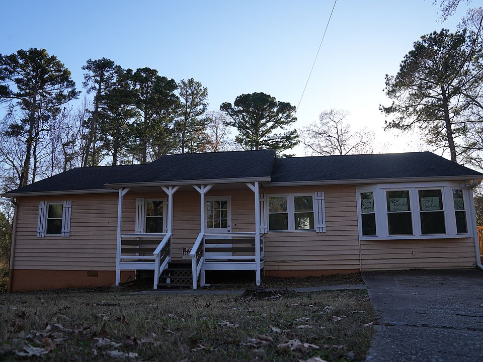 4 bedroom 3 bathroom