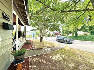 5202 N Highland St, Ruston, WA 98407