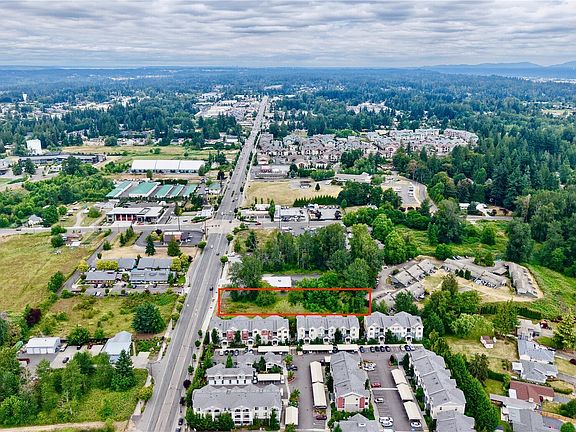 3rd image of 2513 Meridian Avenue E