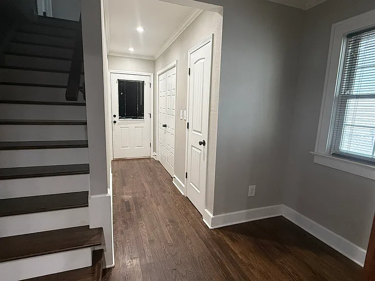 3816 Flora Ave — Photo 4