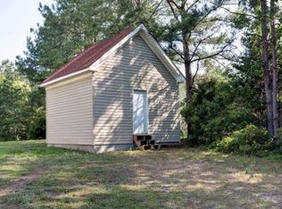4562 Buena Vista Rd, Saluda, VA 23149