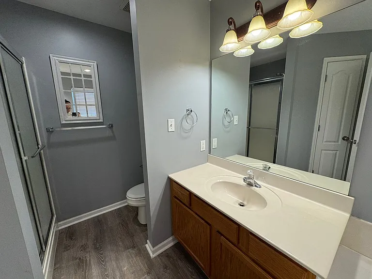 2603 Oakfield Dr — Photo 24