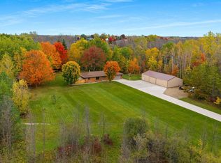 W3106 Garvey Rd, Freedom, WI 54130