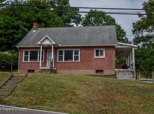 178 E Overbrook Rd, Shavertown, PA 18708