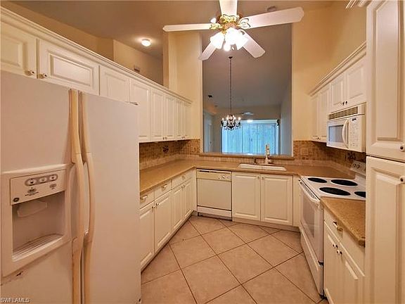 4th image of 527 Joseph Ct #6601
