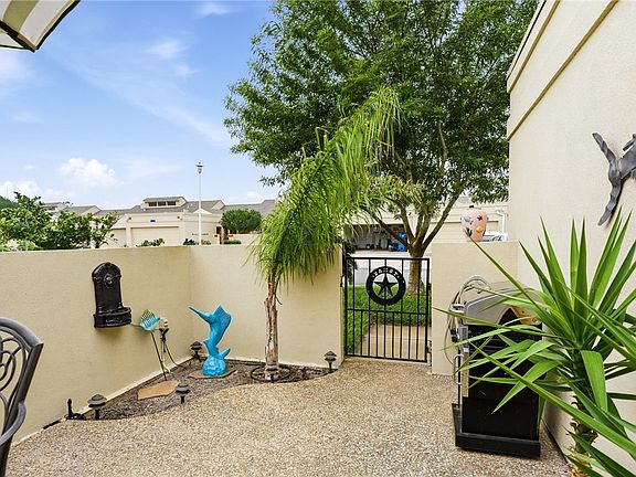 5th image of 107 Pebble Creek Dr