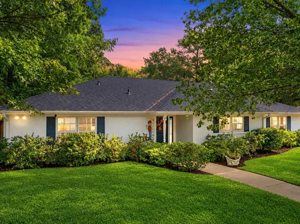 19 Rambling Rd, Longview, TX 75604