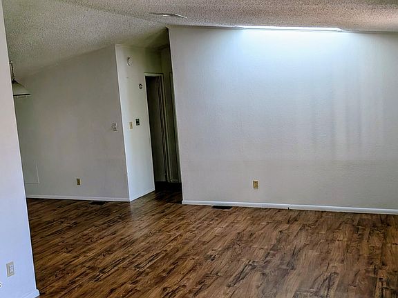 5th image of 2851 N Smoke Tree Ln #14