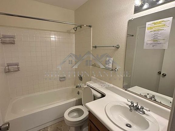 4th image of 653 W Guadalupe Rd Unit 2015