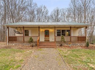 180 Anita Ln, Candler, NC 28715