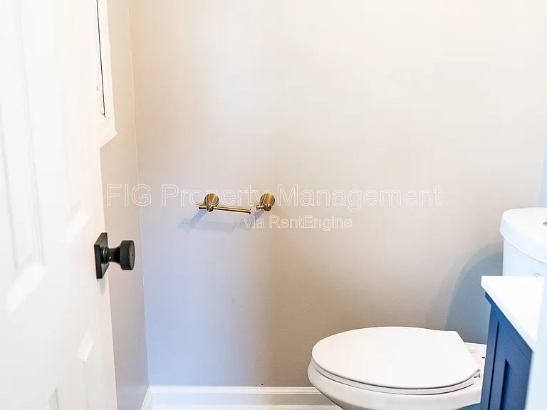 4200 Crestfield Rd — Photo 12