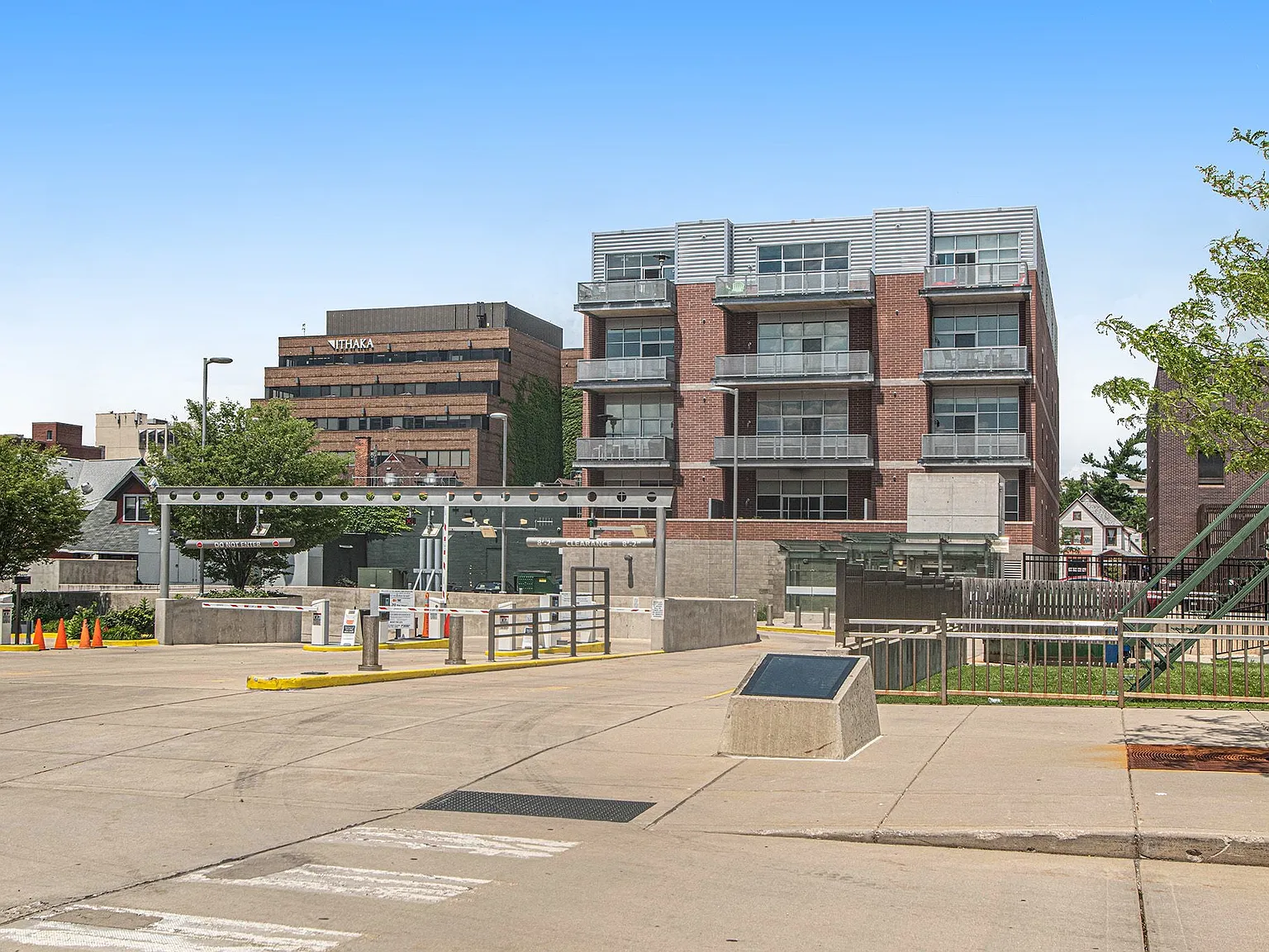 2 bed, 997 sqft, $3,500 — Photo 4