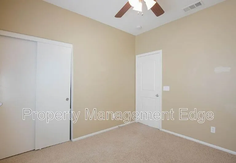 45830 Daviana Way — Photo 12