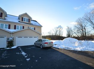 137 Sciota Garden Rd, Sciota, PA 18354