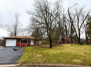 44 Belcourt Ave, Barrie, ON
