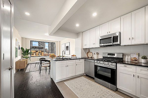 1st image of 206 E 119th St #8D