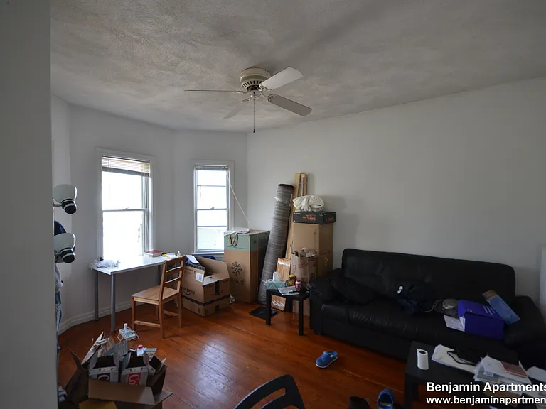 26 Haskell St #5 — Photo 1