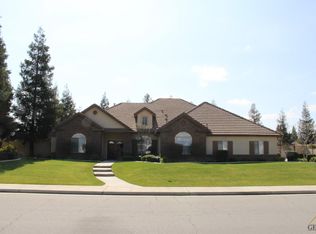 15827 Rubicon Ave, Bakersfield, CA 93314