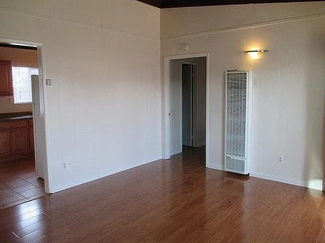 4455 Pacific St #8 — Photo 4