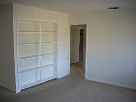 4th image of 10211 N Valle Dr