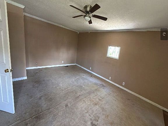 5th image of 1375 Levine Rd