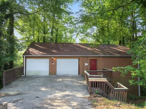 3284 Huntwood Dr, Decatur, GA 30034