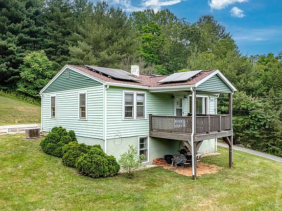4th image of 11 Mount Vista Dr