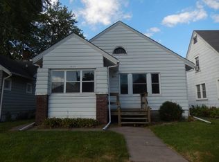 1832 42nd St, Rock Island, IL