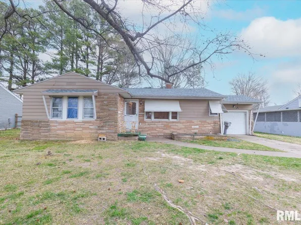 407 S Charlotte Rd, Marion, IL 62959
