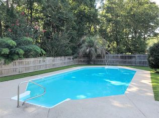 2610 Carriage Dr, Sumter, SC 29154