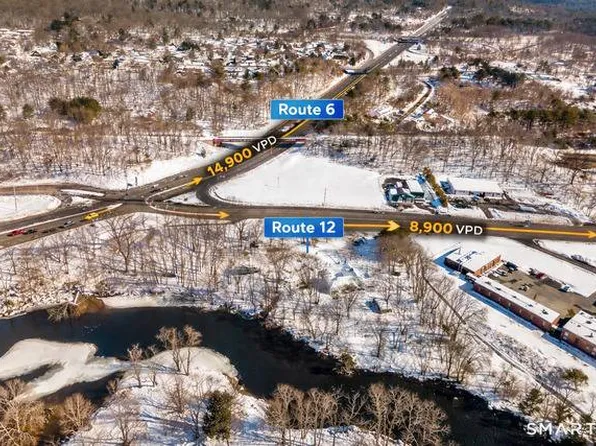 20 Wauregan Rd, Killingly, CT 06239