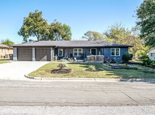 2005 Milam St, Fort Worth, TX 76112