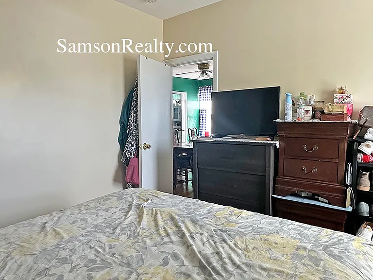 58 Anthony Ave #2 — Photo 5