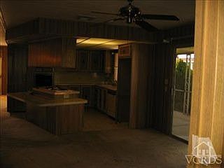 4th image of 88 Poinsettia Gardens Dr
