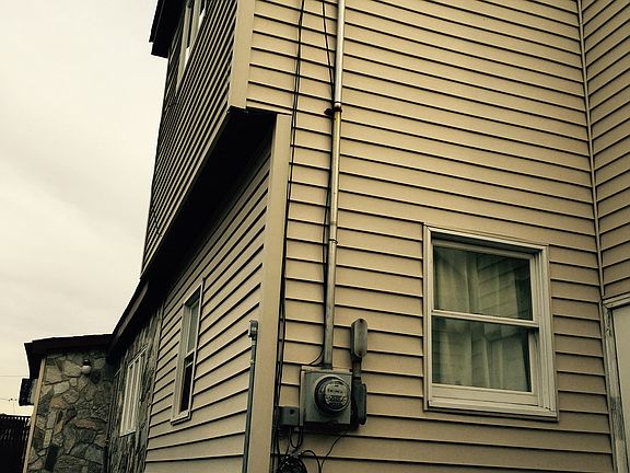 4th image of 342 Beach 88 Street